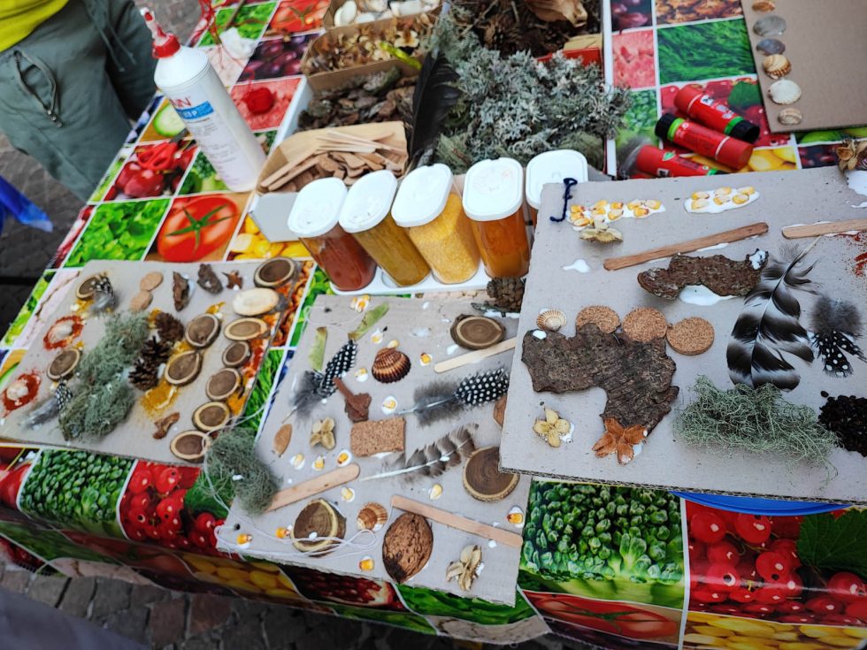 Oltre la Festa Laboratori creativi