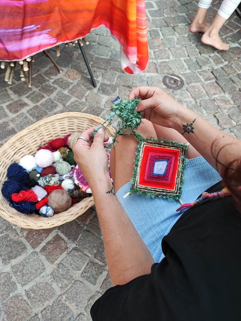 Oltre la Festa Laboratori creativi